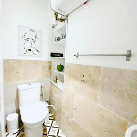 L'occithalie Ecusson 2 72m2 Apartment