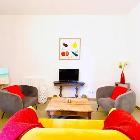 Apartment L'occithalie Ecusson 2 72m2